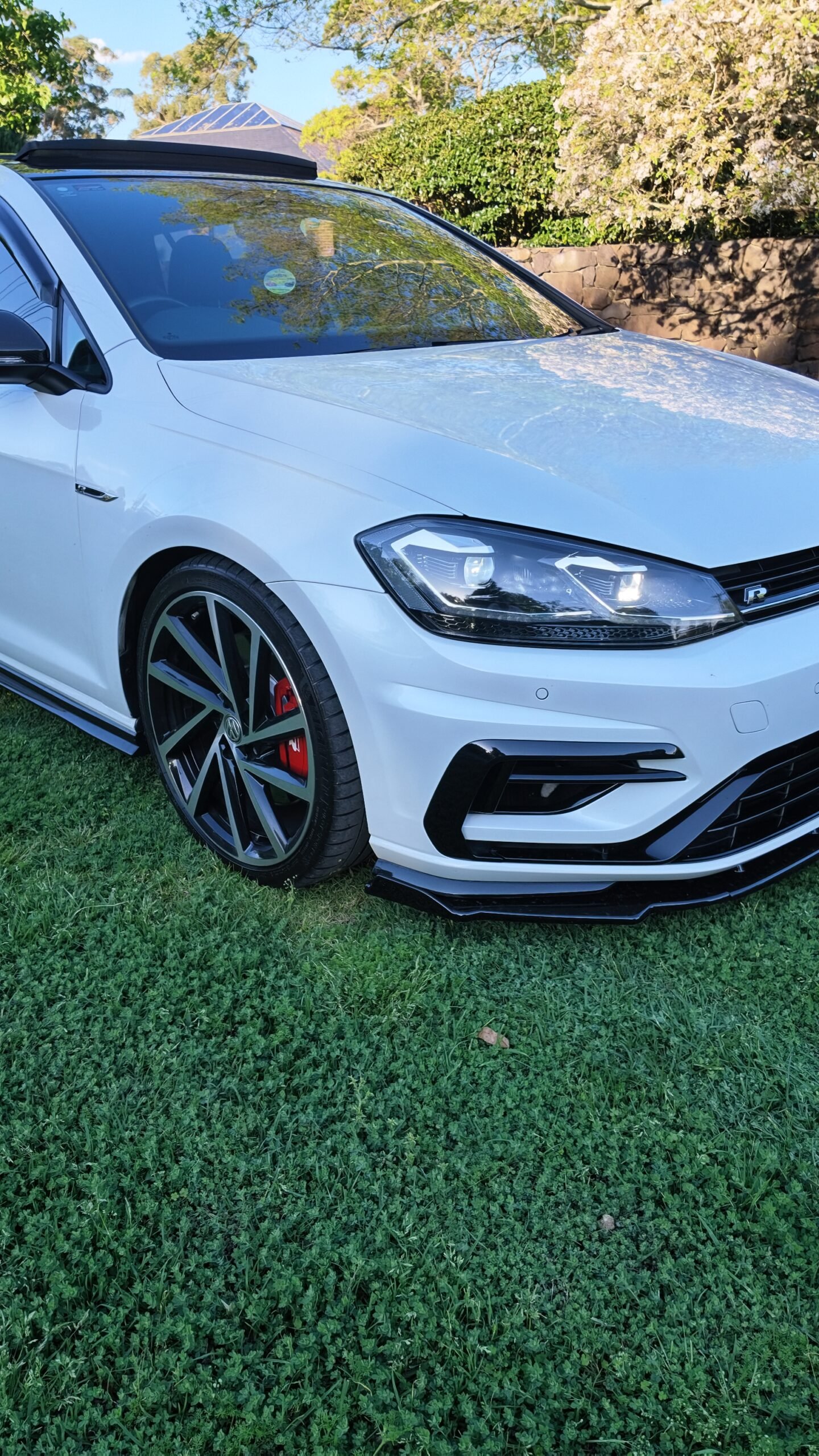 NOW CLOSED - ENTRY LIST WILL BE AVAILABLE SOON -2019 VOLKSWAGEN GOLF R WOLFSBURG EDITION OR $25,000 TAX FREE CASH - Live draw will take place on our Instagram page Tuesday 20th of October at 06.30pm - Image 4